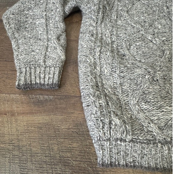 Woolrich Womens XL Gray Cable Knit Cardigan Sweater Rugged Outdoorwear - Picture 4 of 15